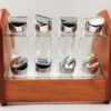 Θήκη Ξύλινη Με Plexiglass Και Σετ 8 Τεμαχίων Γυάλινα Βαζάκια Μπαχαρικών