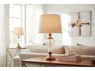 lamba_epitrapezia-glass_gold_basi_me_kapelo_patra_domumart